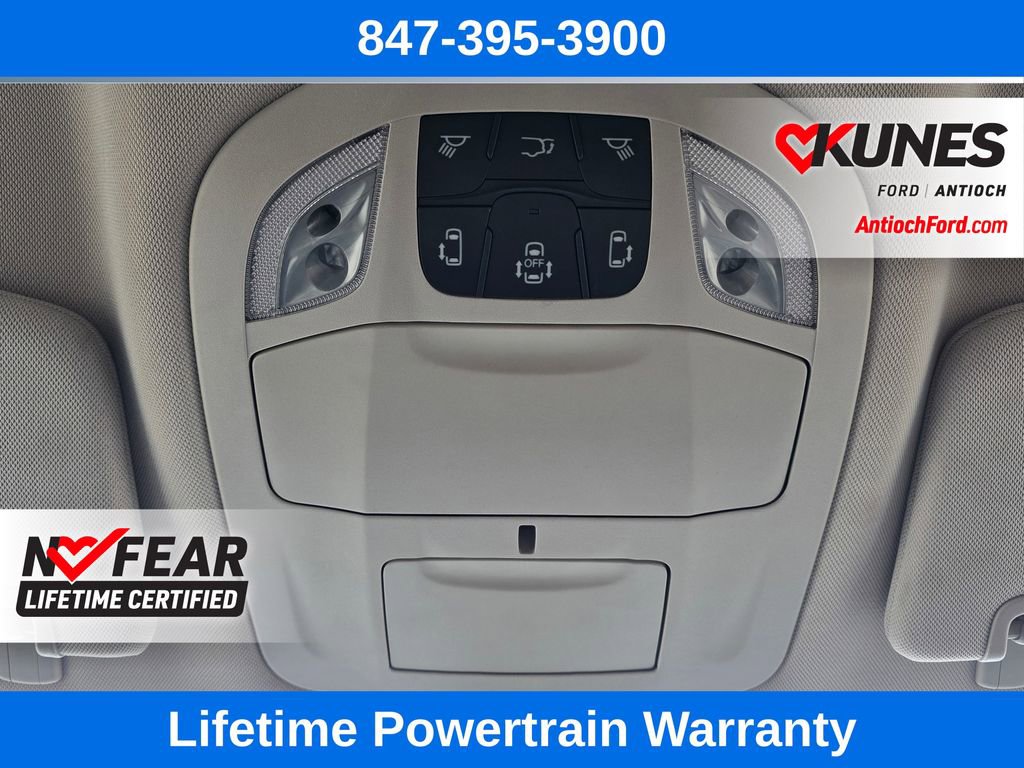 Used 2022 Chrysler Voyager LX FWD image 56