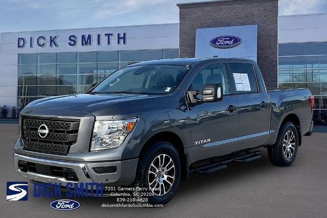 Used 2024 Nissan Titan SV w/ SV Convenience Package RWD image 1