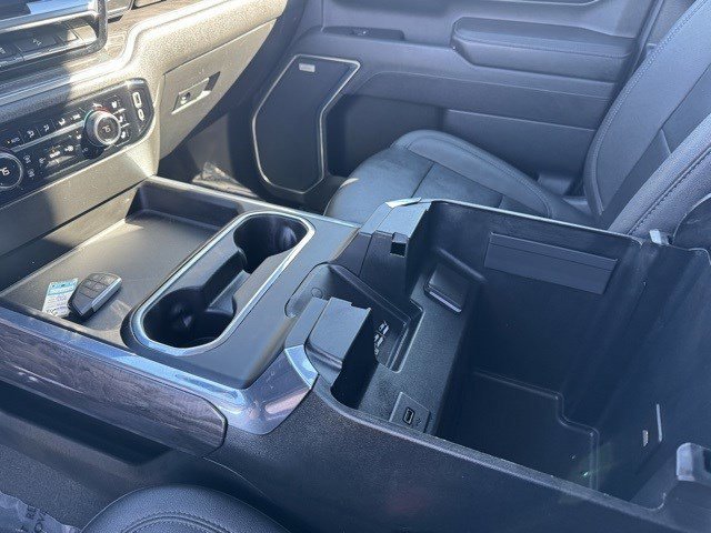 Used 2024 Chevrolet Silverado 2500 LTZ w/ LTZ Convenience Package image 24