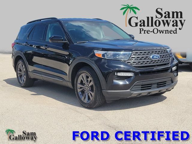 Certified 2023 Ford Explorer XLT w/ Equipment Group 202A
