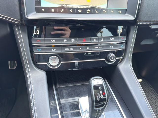 Used 2020 Jaguar F-PACE SVR AWD/4WD image 28