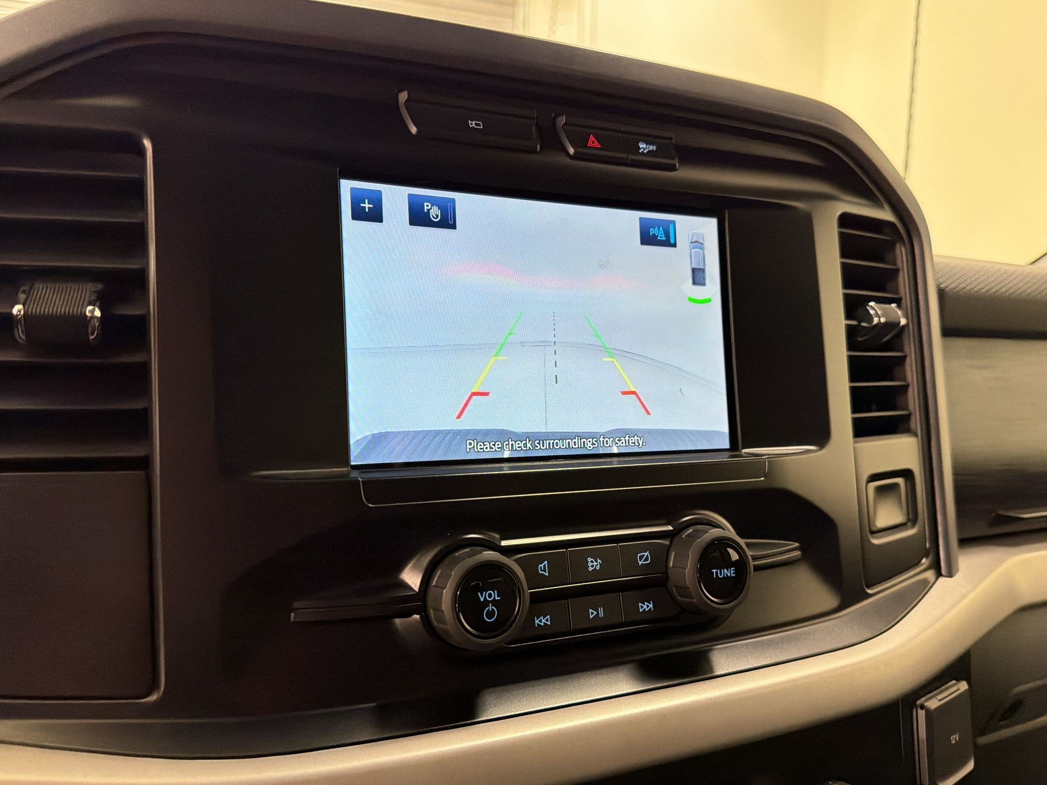 Certified 2023 Ford F150 XLT RWD image 19