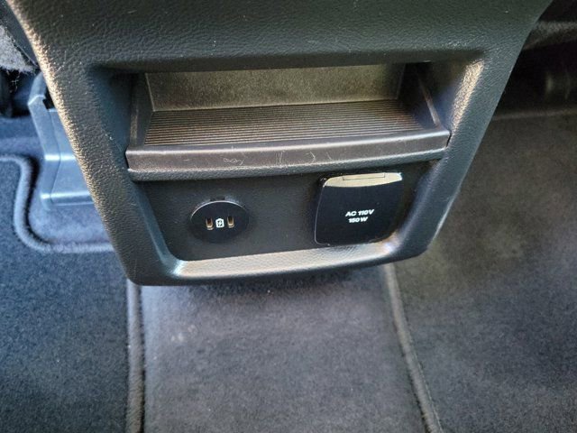 Certified 2023 Ford Edge Titanium image 18