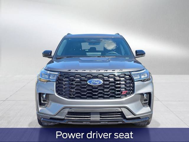 Certified 2025 Ford Explorer ST AWD/4WD image 7