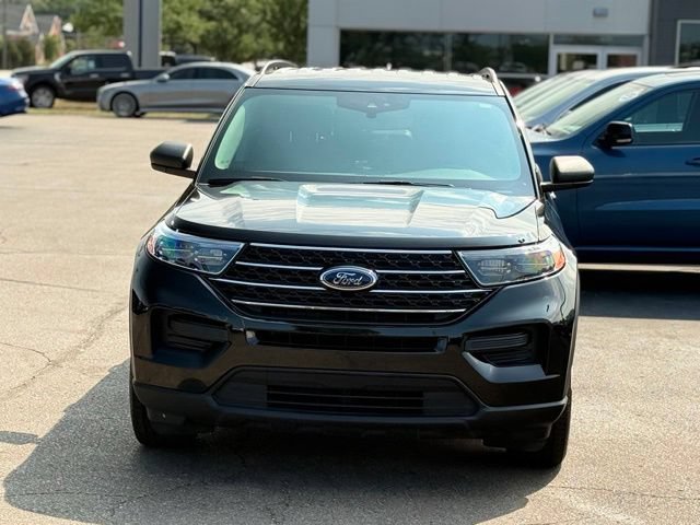 Certified 2024 Ford Explorer XLT w/ Class IV Trailer Tow Package AWD/4WD image 32