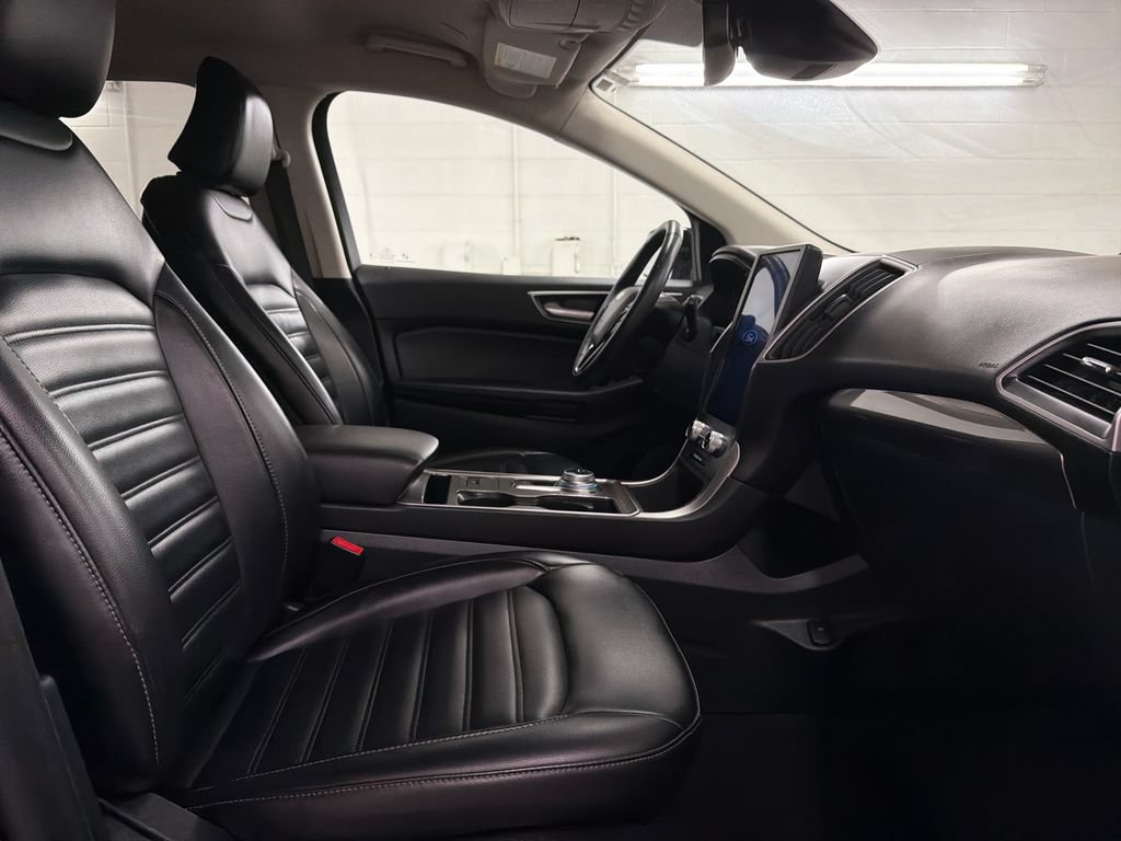 Certified 2024 Ford Edge SEL AWD/4WD image 29