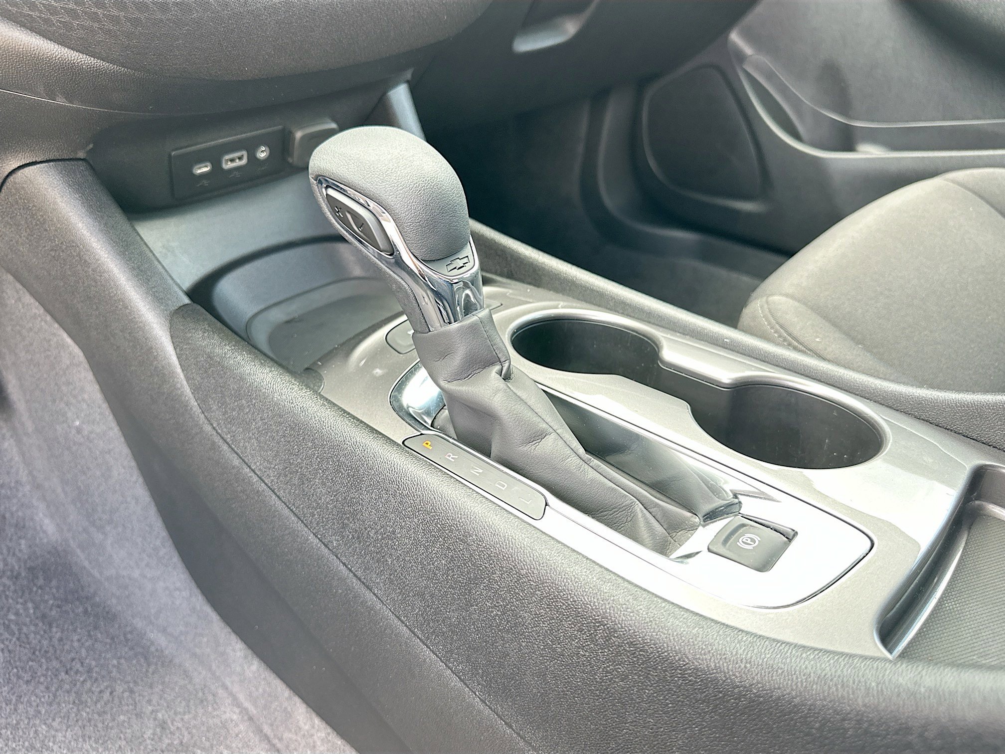 Used 2024 Chevrolet Malibu LS w/ Driver Confidence Package FWD image 16