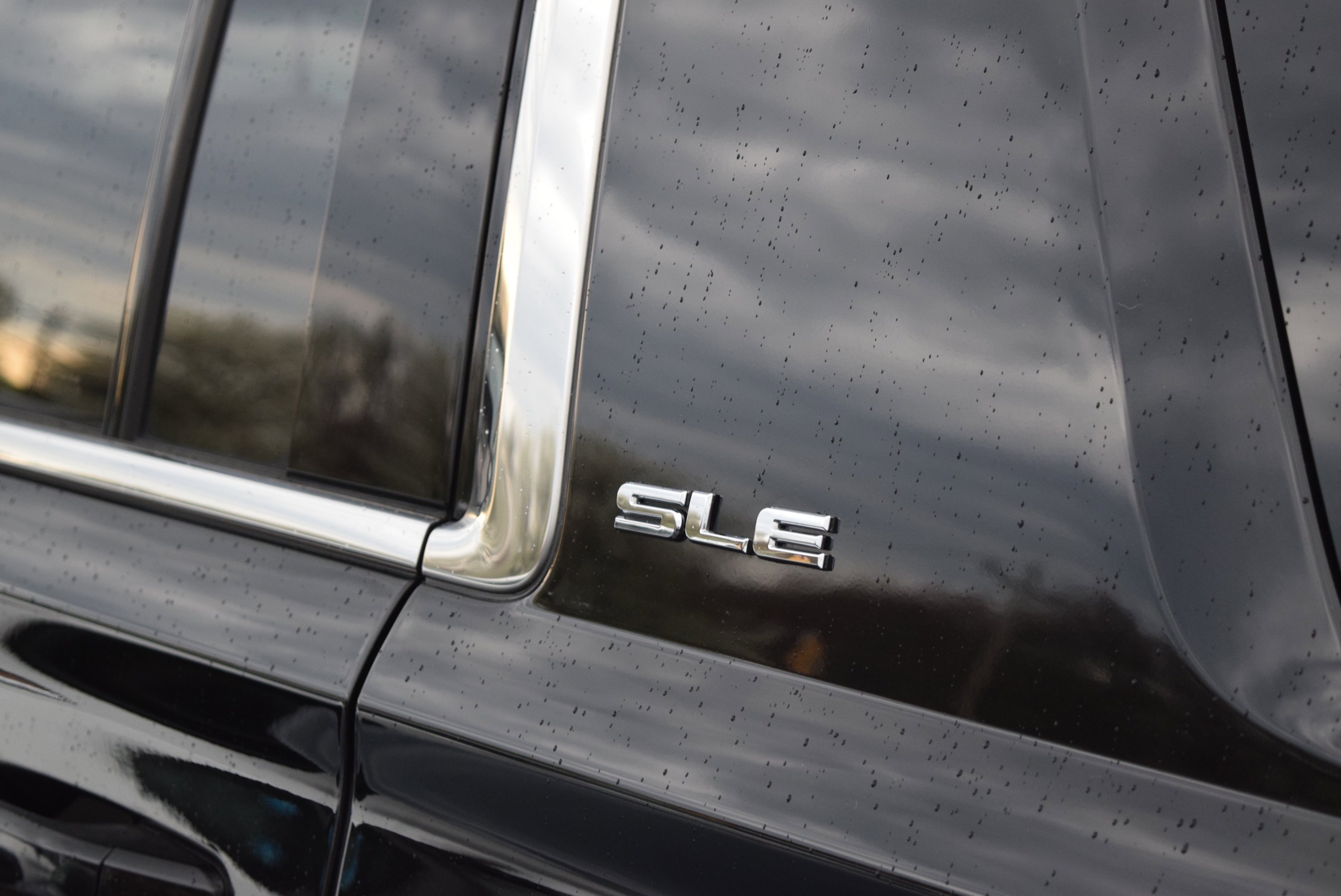 Used 2019 GMC Yukon XL SLE w/ SLE Value Package image 7