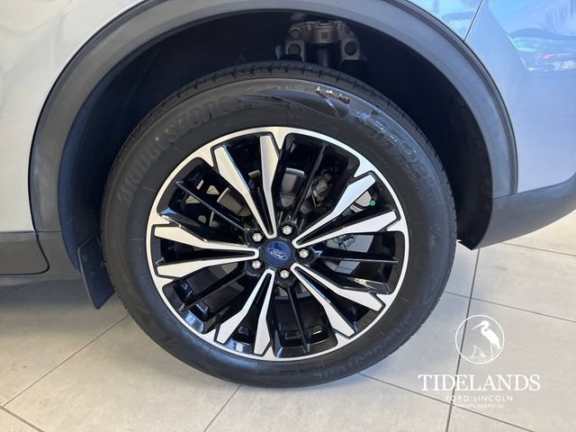 Certified 2022 Ford Escape SE w/ SE Sport Appearance Package FWD image 33