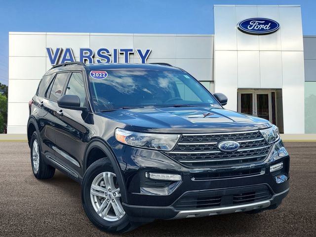 Certified 2022 Ford Explorer XLT w/ Equipment Group 202A AWD/4WD image 1