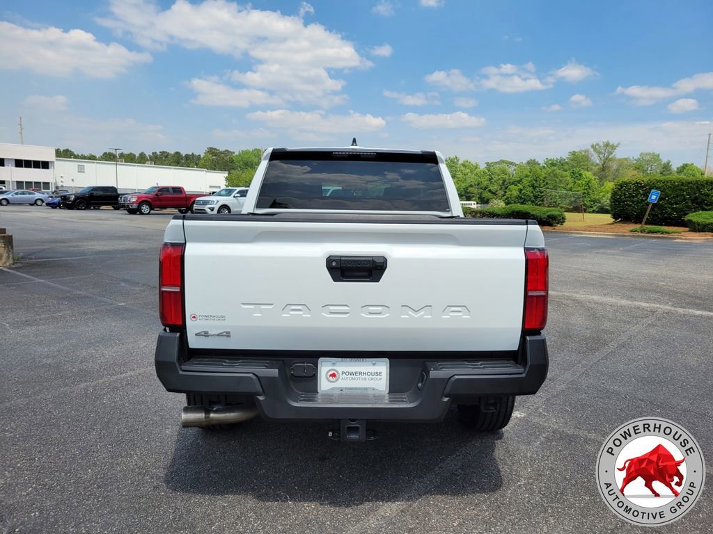 Used 2024 Toyota Tacoma SR image 5