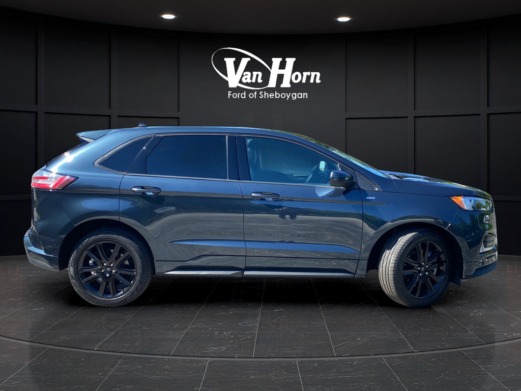Certified 2023 Ford Edge ST-Line AWD/4WD image 8