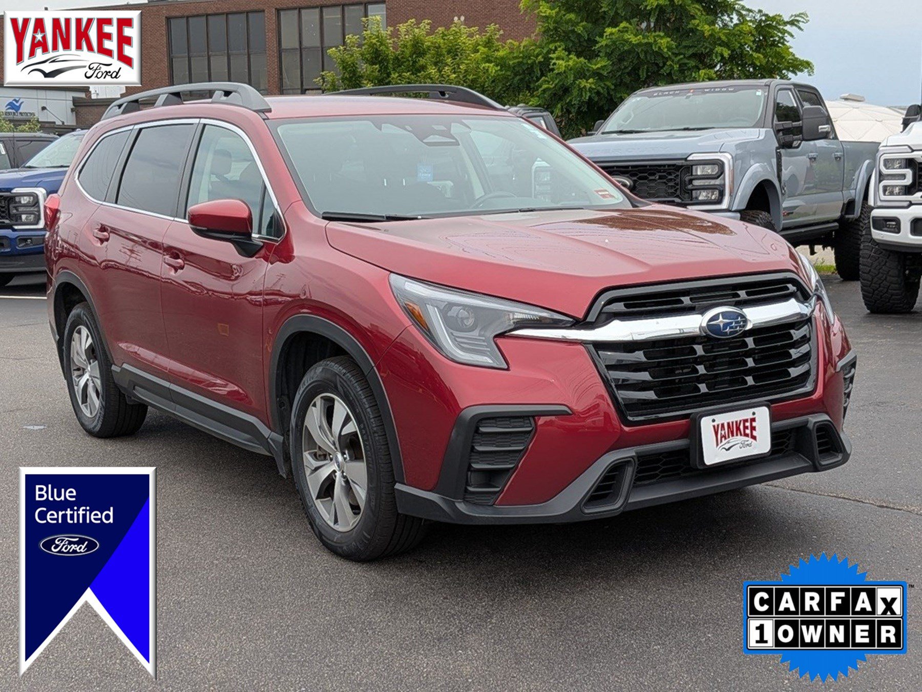 Used 2024 Subaru Ascent Premium w/ Convenience Package AWD/4WD image 1