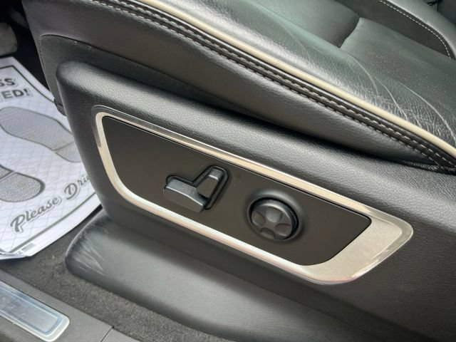 Used 2019 RAM 1500 Laramie AWD/4WD image 21