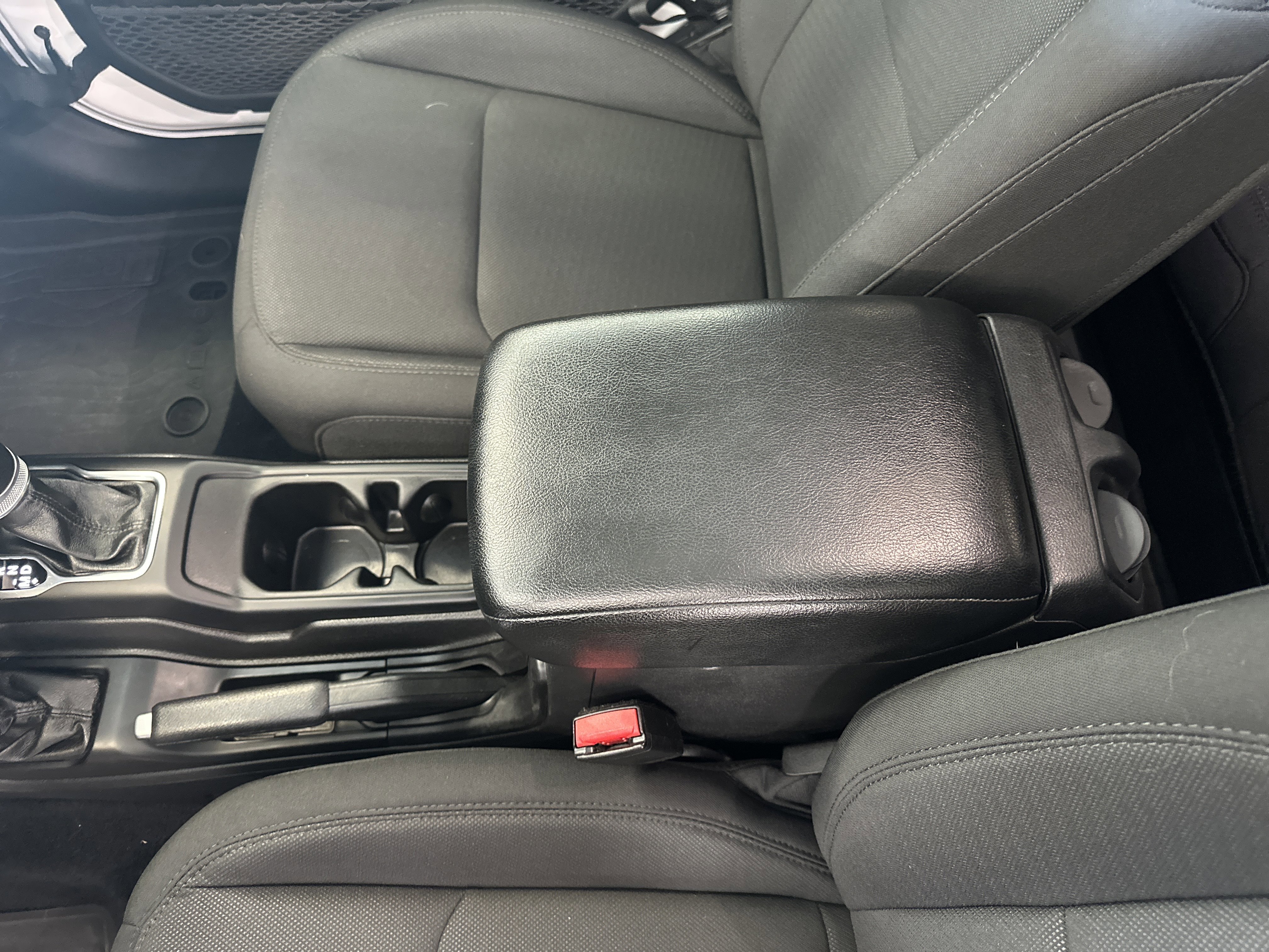 Used 2023 Jeep Gladiator Sport image 24