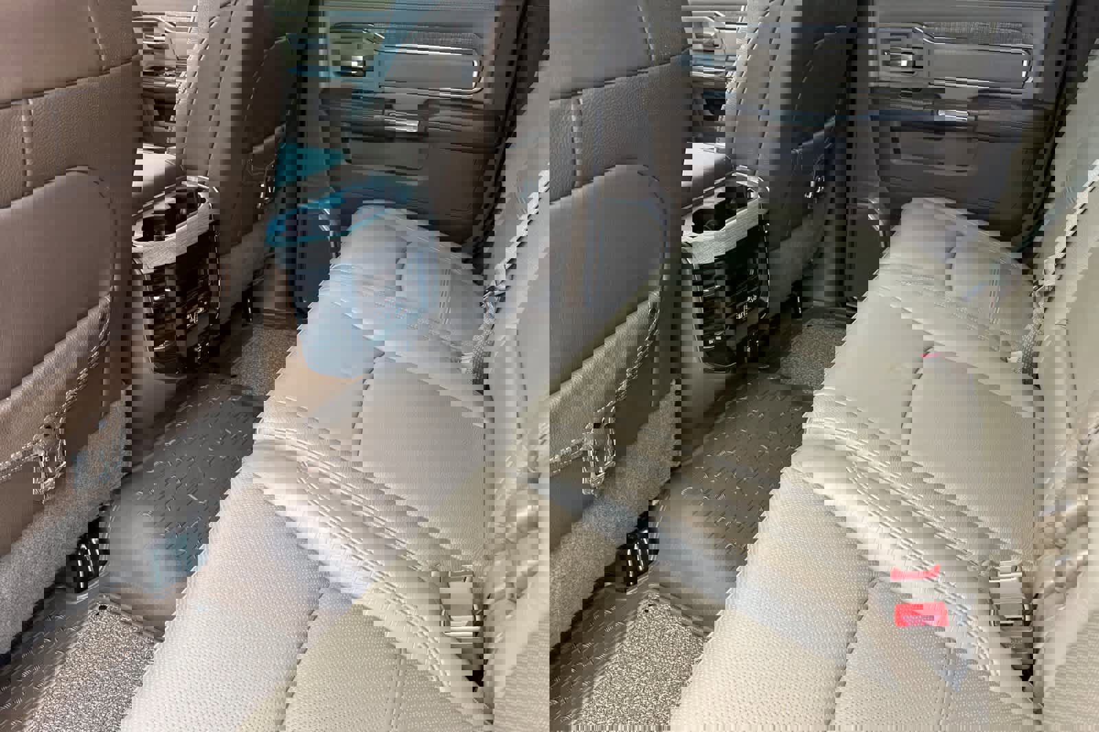 Used 2021 RAM 2500 Limited image 10