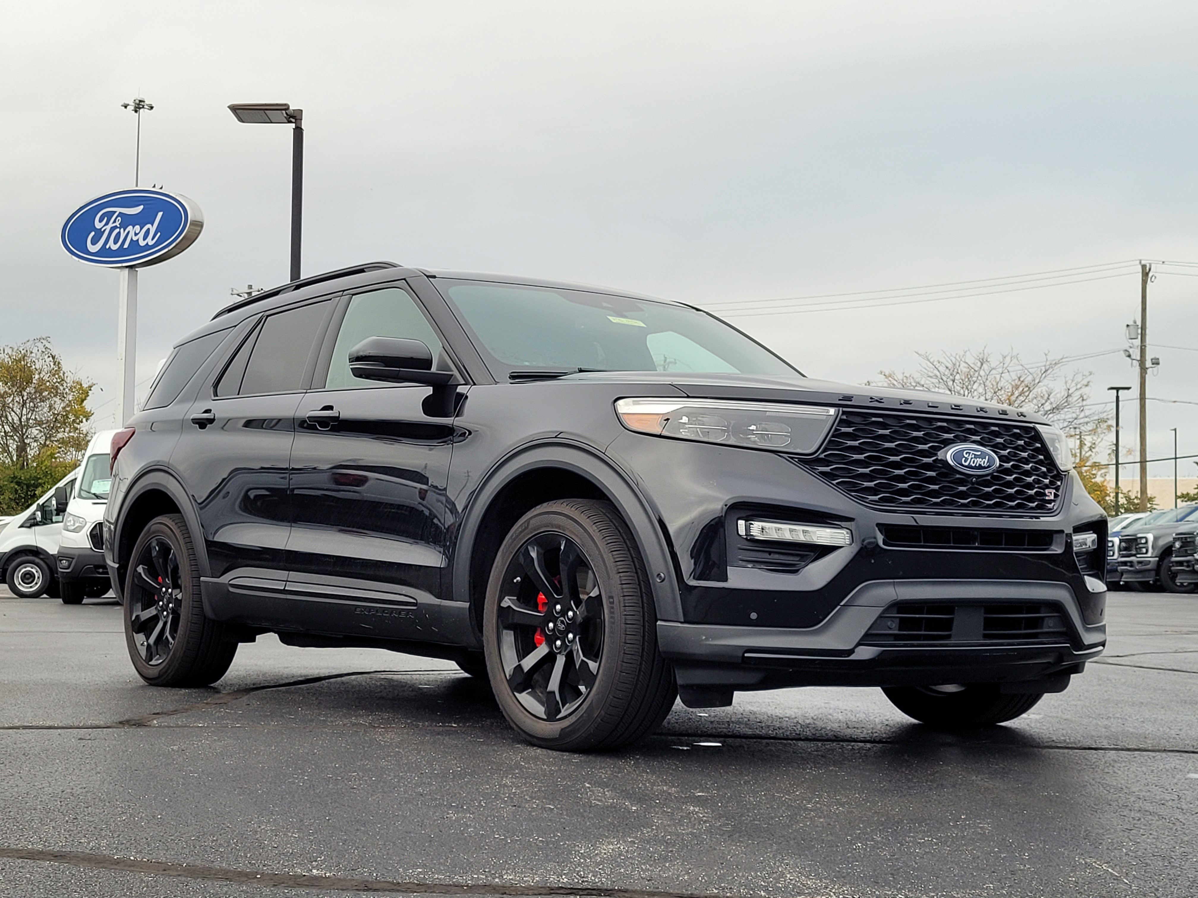 Certified 2021 Ford Explorer ST w/ Equipment Group 401A AWD/4WD image 1