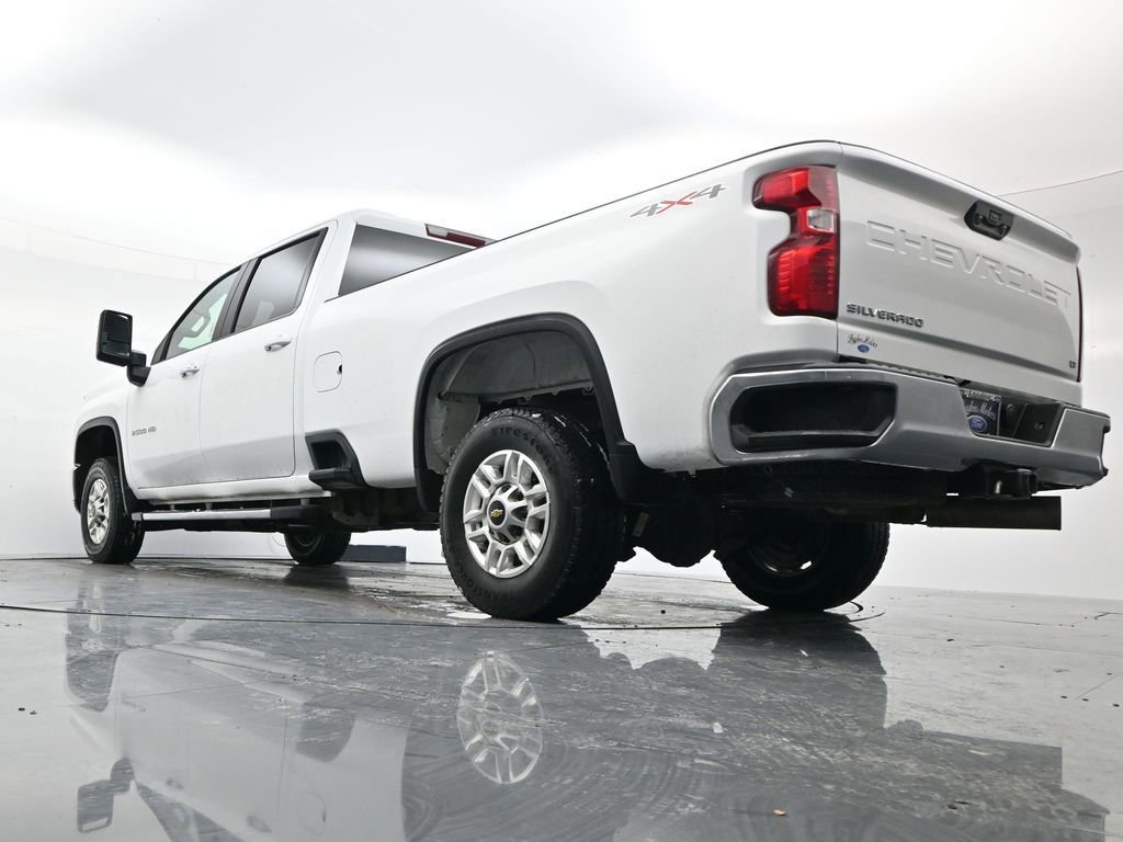 Used 2025 Chevrolet Silverado 2500 LT w/ Convenience Package image 8