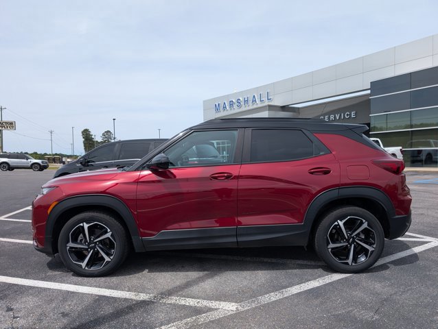 Used 2023 Chevrolet TrailBlazer RS w/ Convenience Package image 2