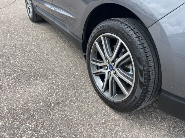 Certified 2022 Ford Edge Titanium w/ Class II Trailer Tow Package AWD/4WD image 31