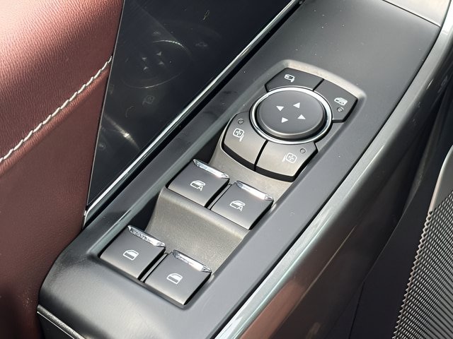 Certified 2023 Ford F150 Lariat AWD/4WD image 27