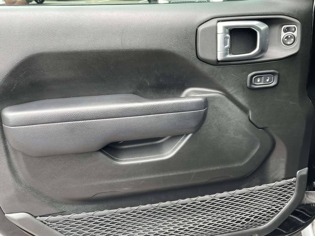 Used 2024 Jeep Gladiator Sport AWD/4WD image 8