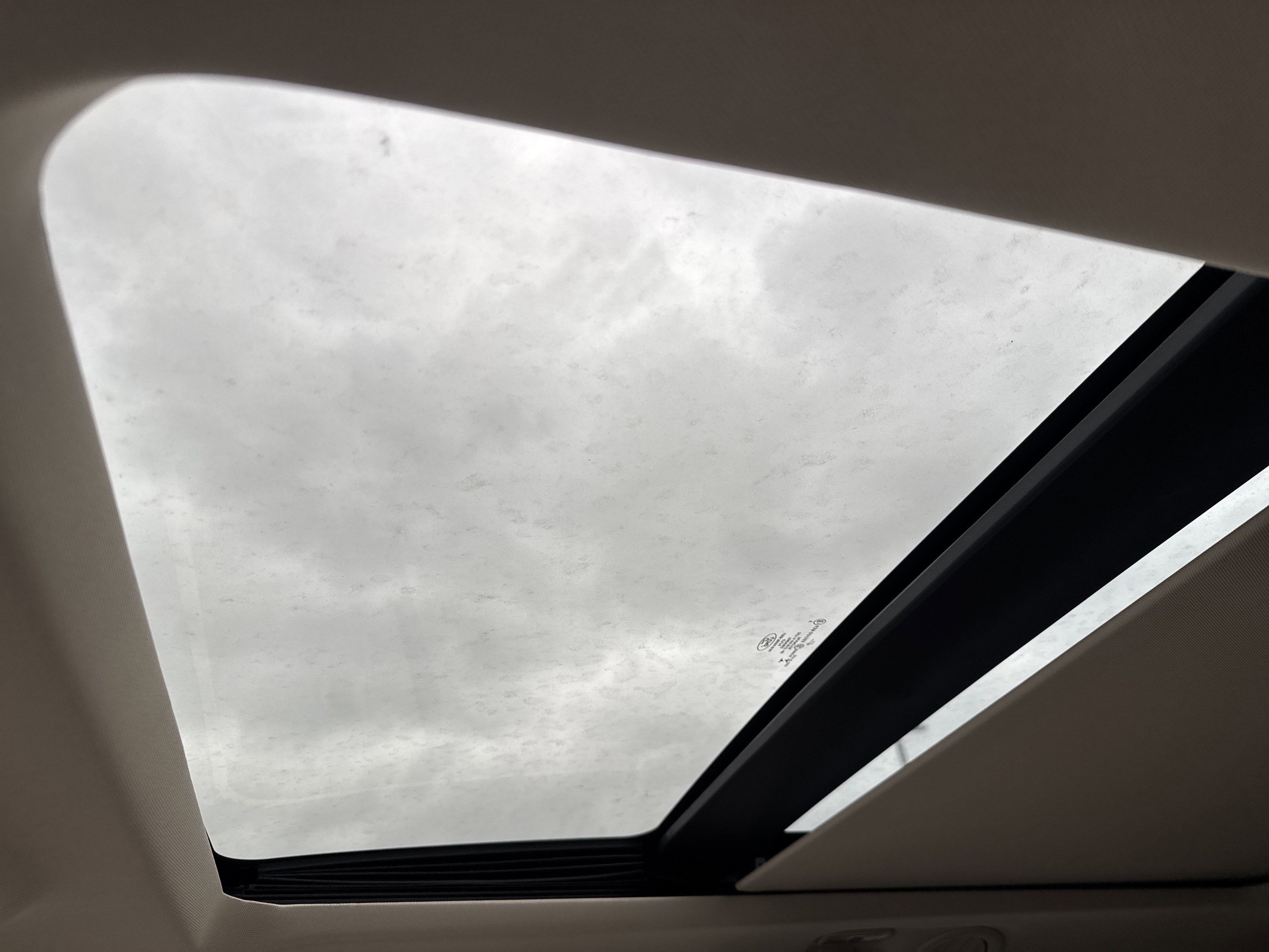 Certified 2022 Ford Explorer Platinum w/ Equipment Group 601A image 25