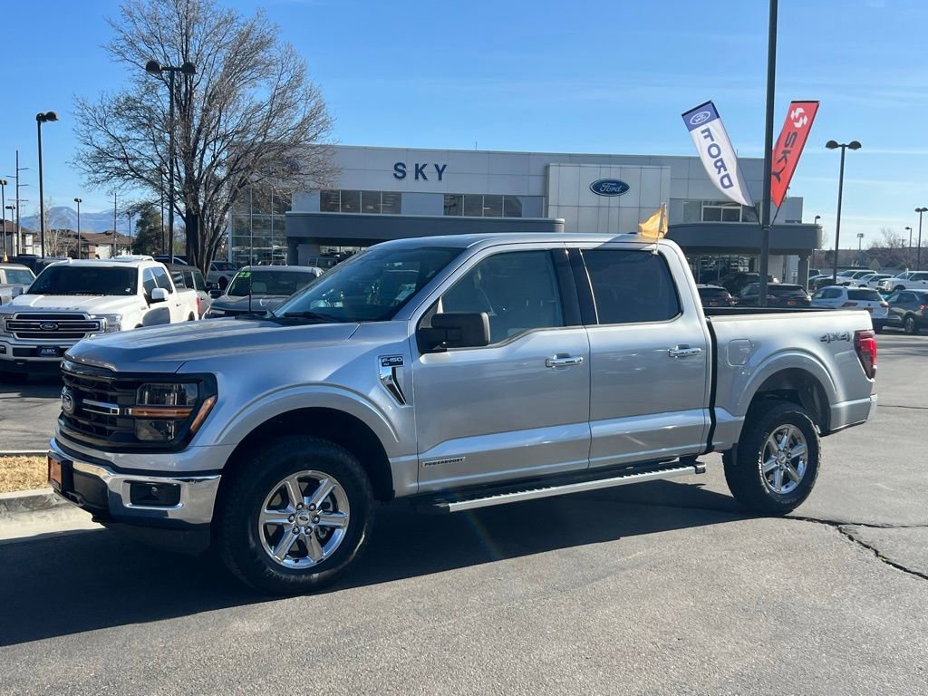 Certified 2025 Ford F150 XLT w/ Equipment Group 301A Standard AWD/4WD image 1