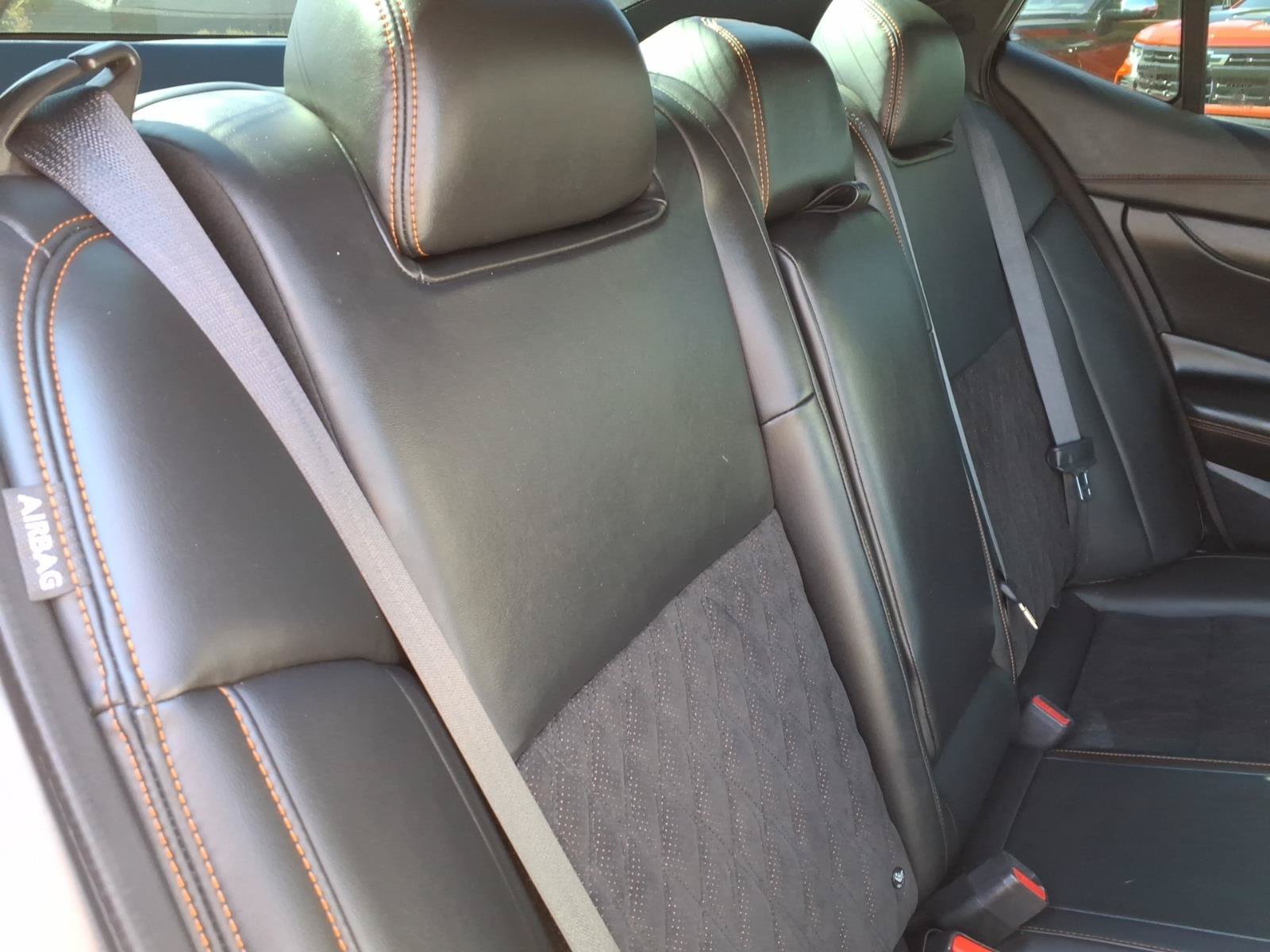 Used 2020 Nissan Maxima SR FWD image 15