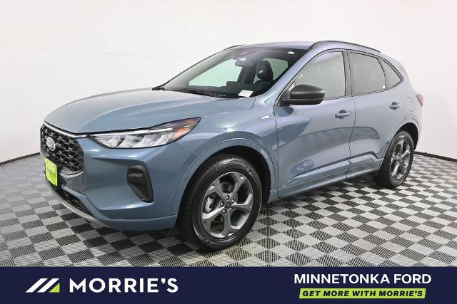 Certified 2024 Ford Escape ST-Line AWD/4WD image 2
