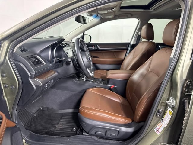 Used 2018 Subaru Outback 2.5i Touring AWD/4WD image 10