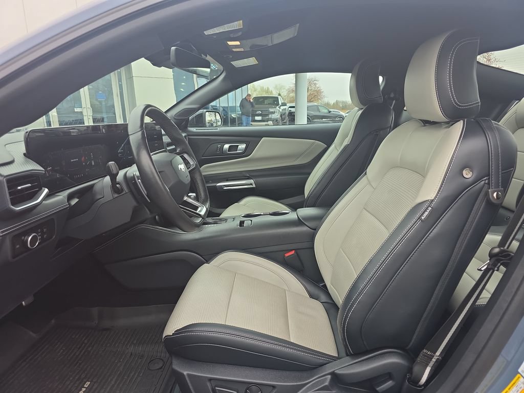 Certified 2025 Ford Mustang GT Premium RWD image 17