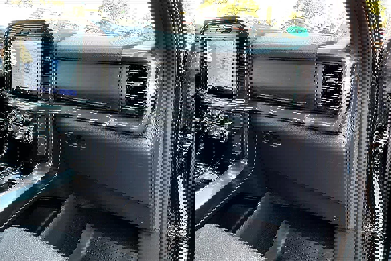 Certified 2023 Ford F150 XLT w/ Equipment Group 302A High image 20