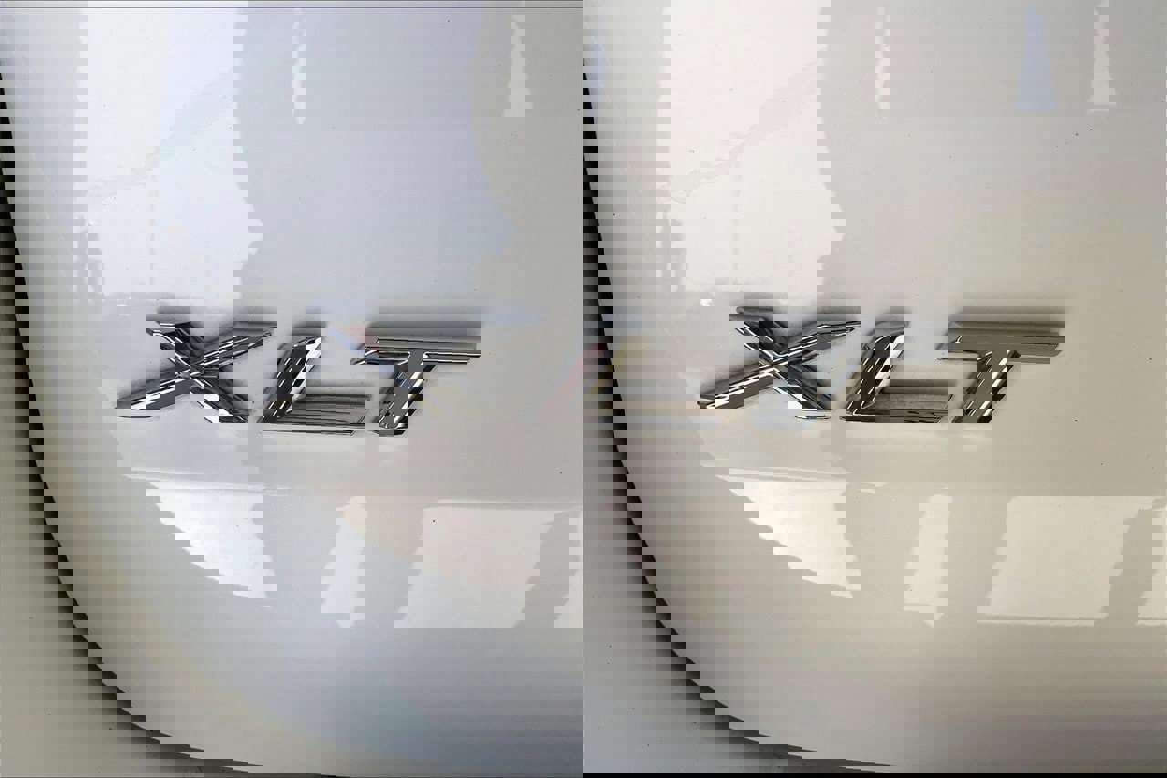 Certified 2023 Ford Explorer XLT w/ Equipment Group 202A image 31