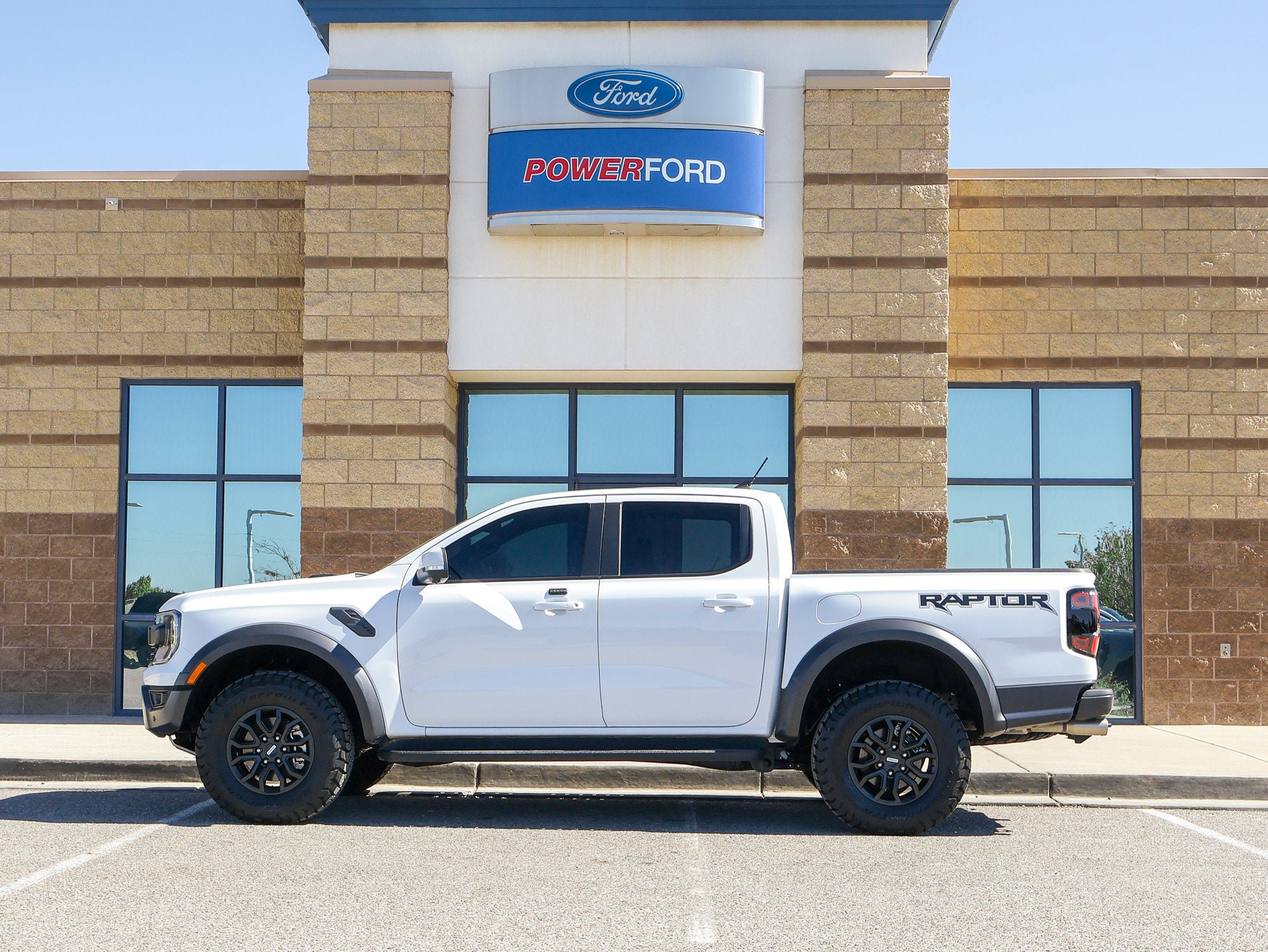 Certified 2025 Ford Ranger Raptor AWD/4WD image 9