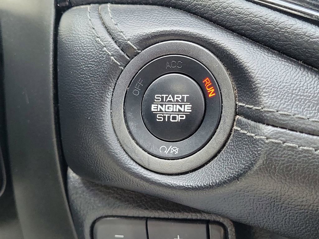 Used 2022 Dodge Durango GT image 30