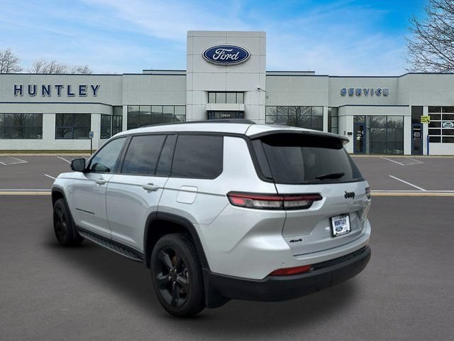 Used 2025 Jeep Grand Cherokee L Altitude AWD/4WD image 5