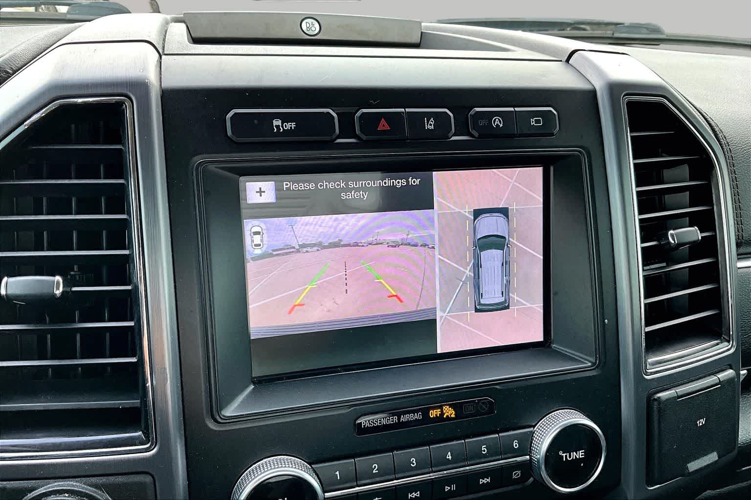 Certified 2019 Ford Expedition Platinum RWD image 26