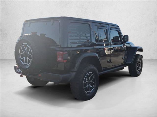 Used 2026 Jeep Wrangler Unlimited Rubicon AWD/4WD image 5