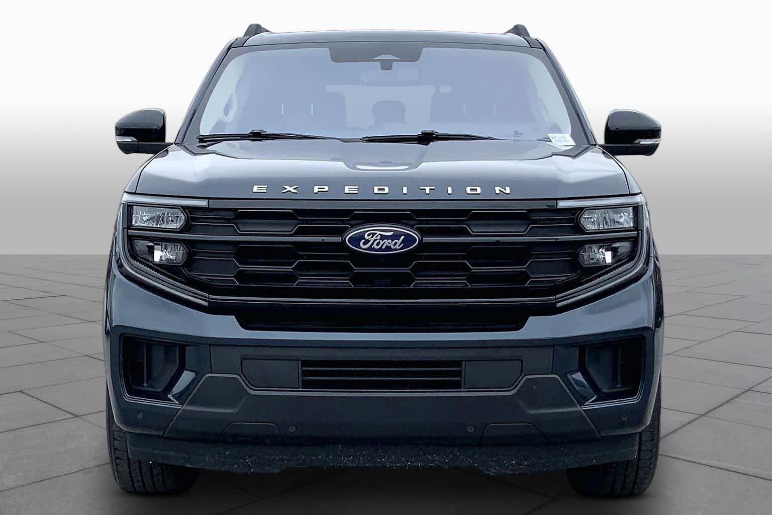 Certified 2025 Ford Expedition Max Active RWD image 5
