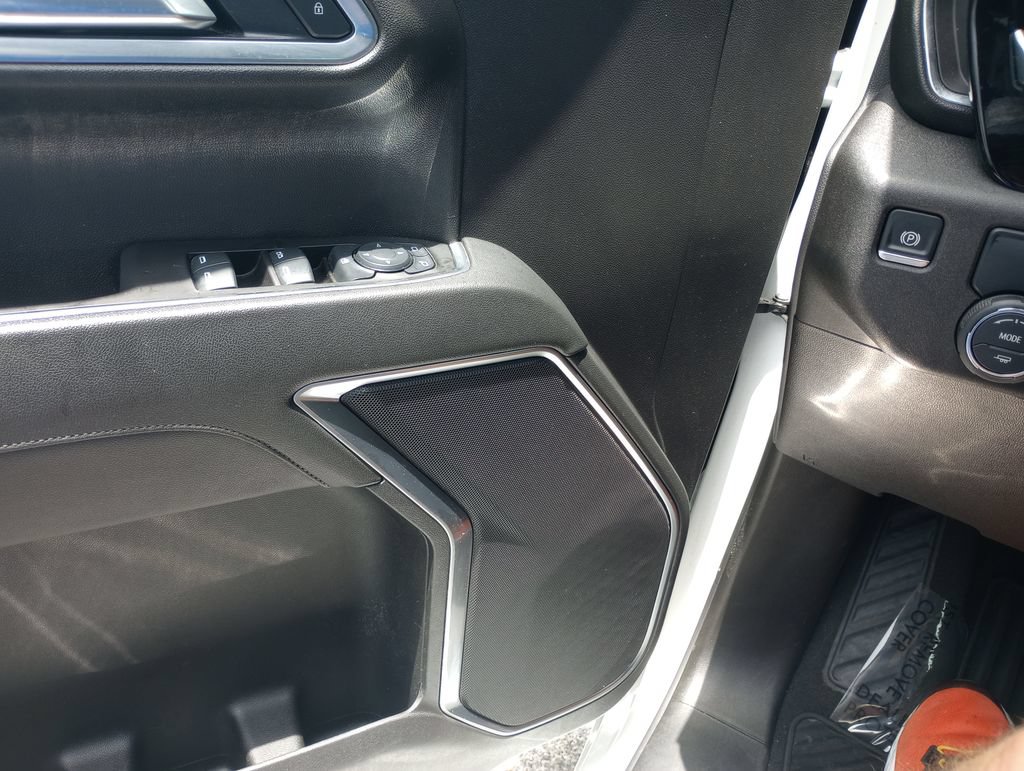 Used 2025 Chevrolet Silverado 1500 LT RWD image 14