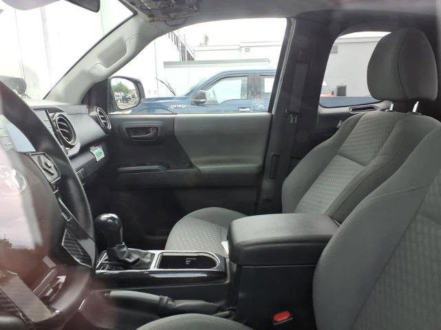 Used 2022 Toyota Tacoma SR AWD/4WD image 5