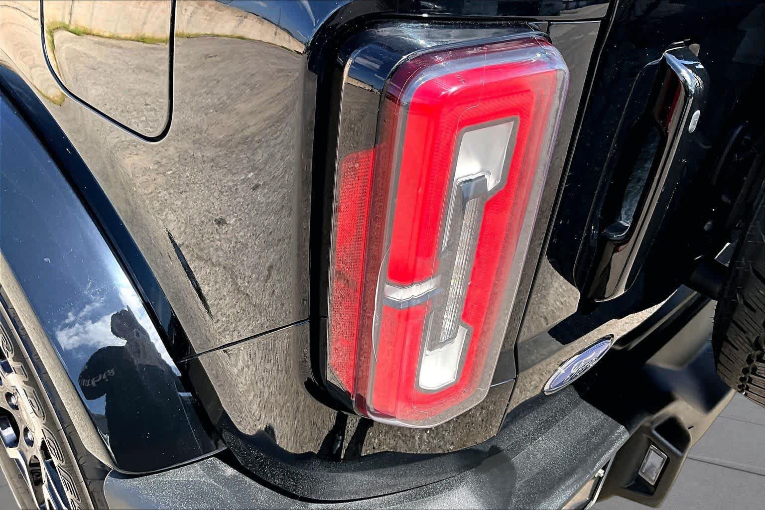 Certified 2025 Ford Bronco Outer Banks AWD/4WD image 28