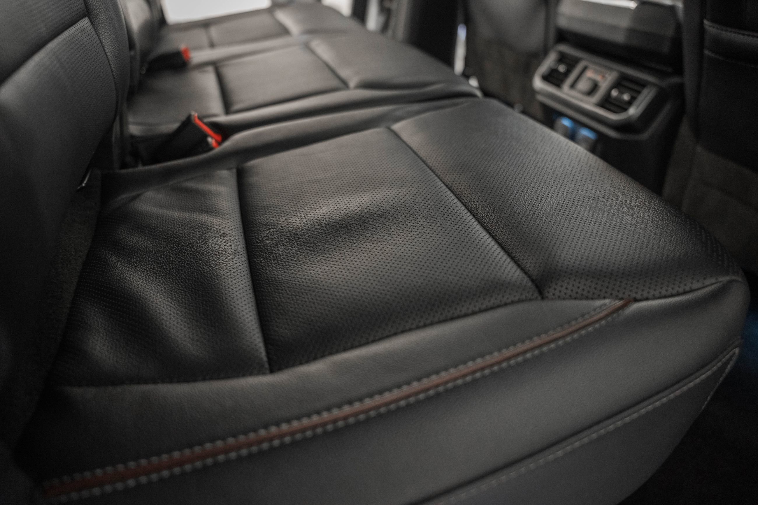 Certified 2023 Ford F150 Lariat w/ Equipment Group 502A High image 42