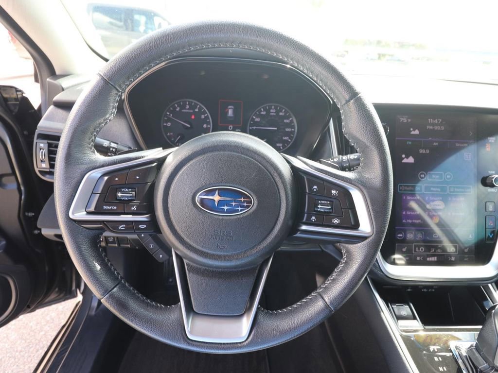 Used 2020 Subaru Outback Premium image 17