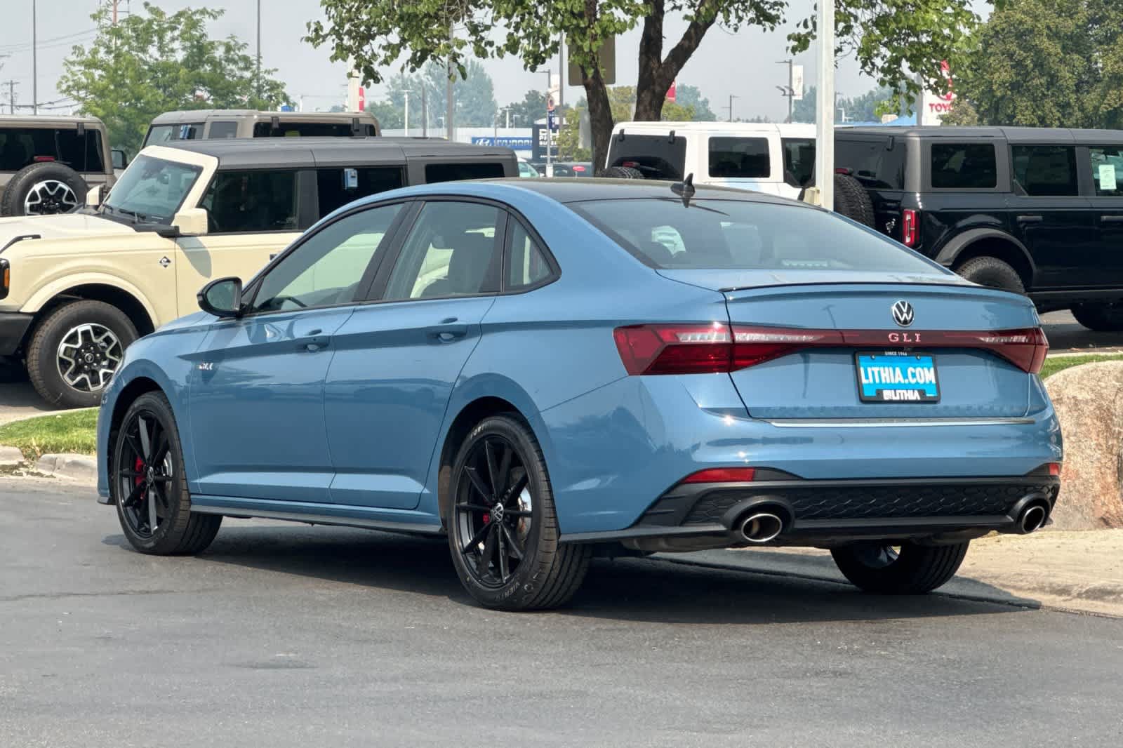Used 2025 Volkswagen Jetta GLI Autobahn w/ GLI Black Package FWD image 6