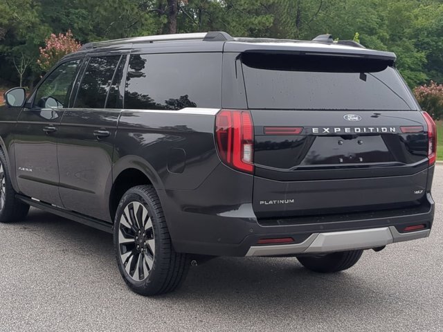 Certified 2025 Ford Expedition Max Platinum w/ Driver's Package AWD/4WD image 6