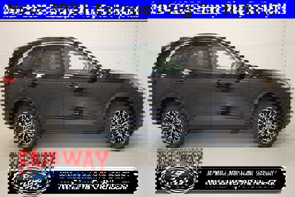 Certified 2024 Ford Escape SE image 19