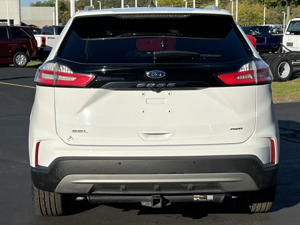 Certified 2022 Ford Edge SEL w/ Convenience Package image 3