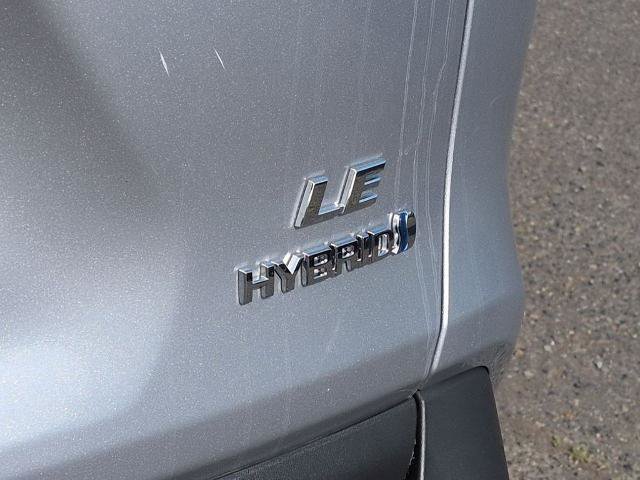 Used 2024 Toyota RAV4 LE AWD/4WD image 25